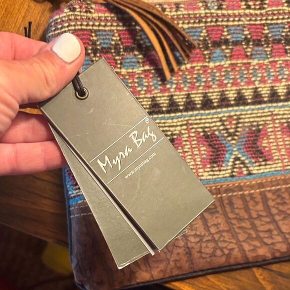 NWT Myra Bag Pink and Brown Aztec Patterned Clutch - Picture 3 of 12